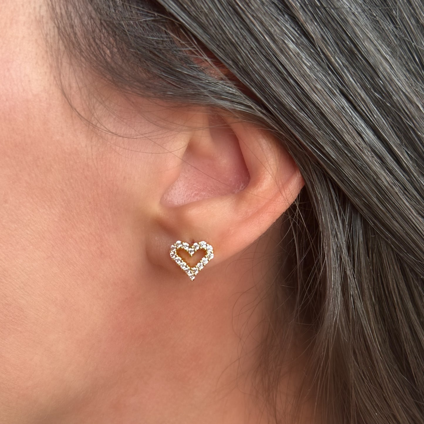 BRYAN'S LOVE OPEN HEART EARRINGS | 18K Gold Plated
