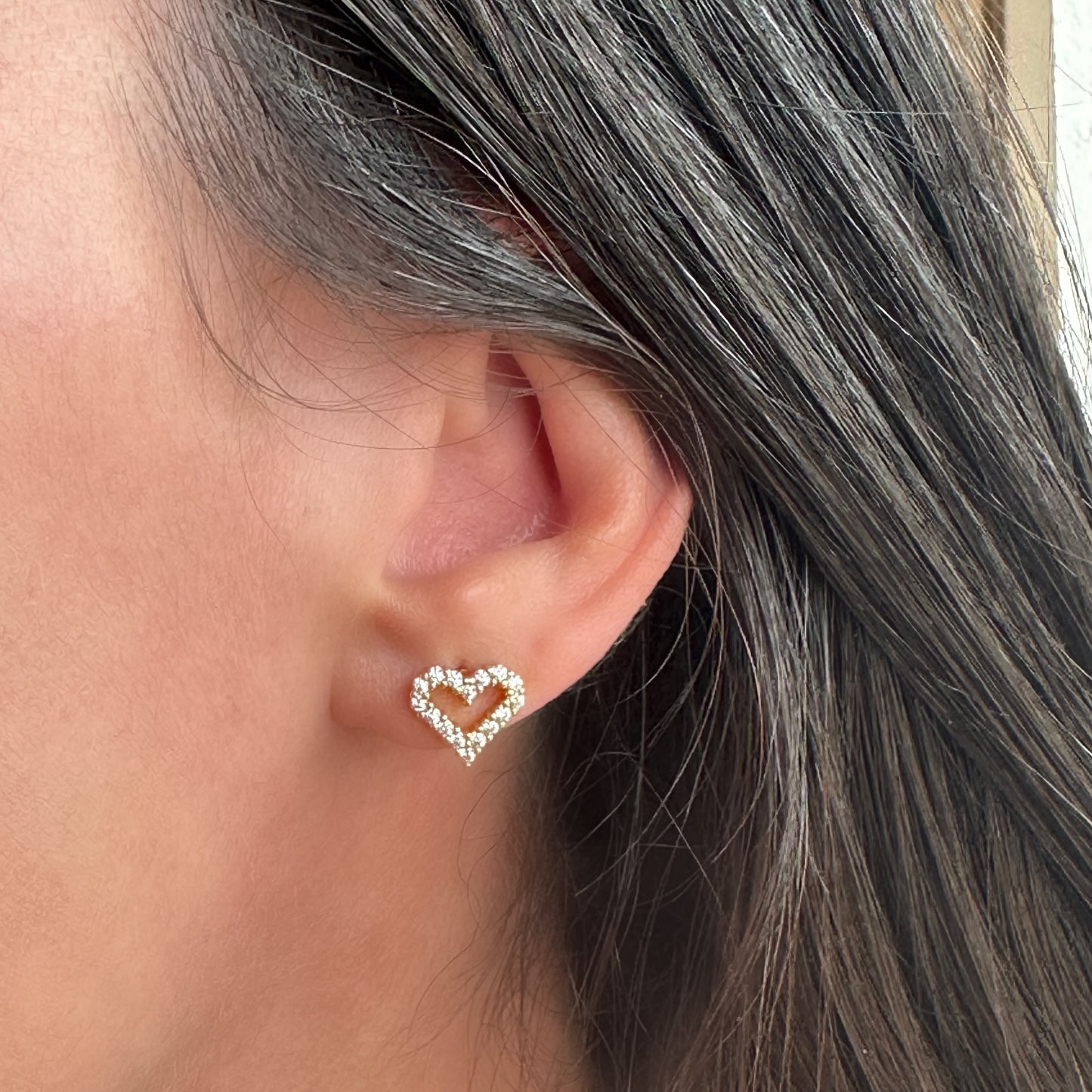 BRYAN'S LOVE OPEN HEART EARRINGS | 18K Gold Plated