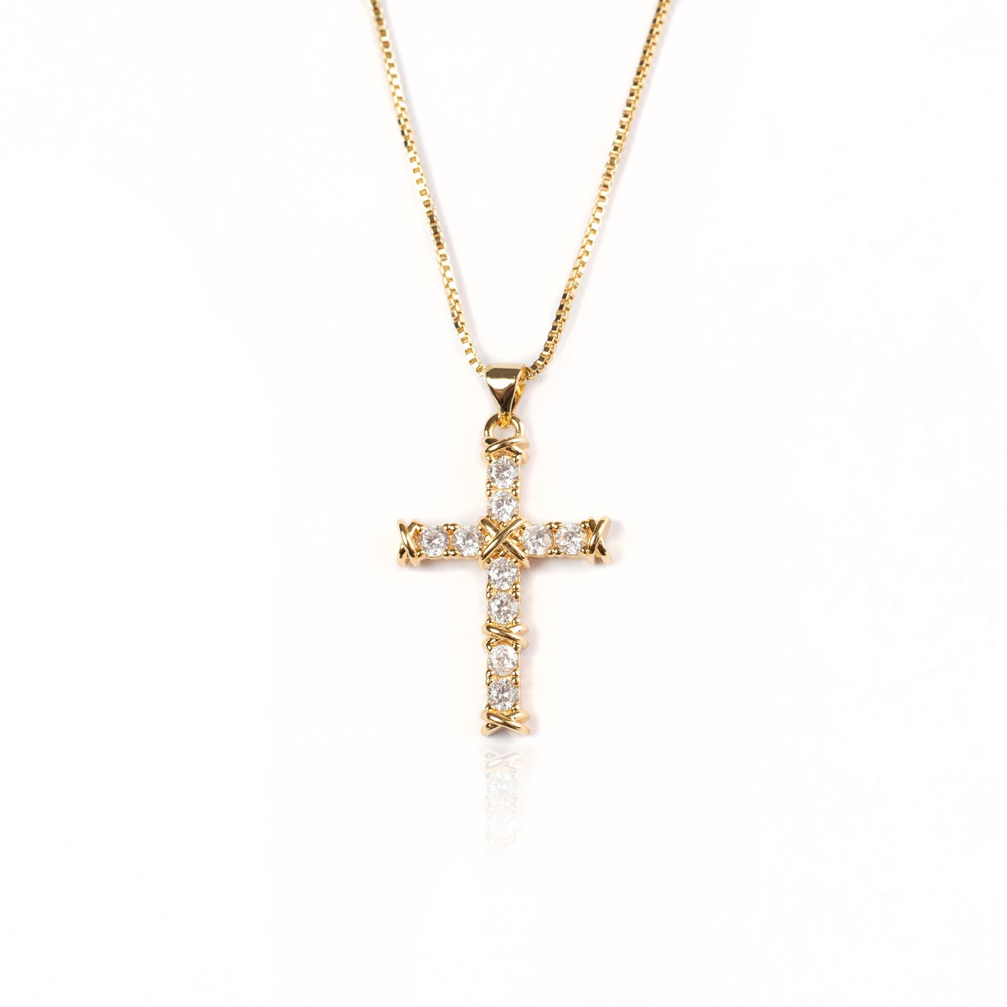 BOLD MEDIUM CROSS NECKLACE | 18K Gold Plated